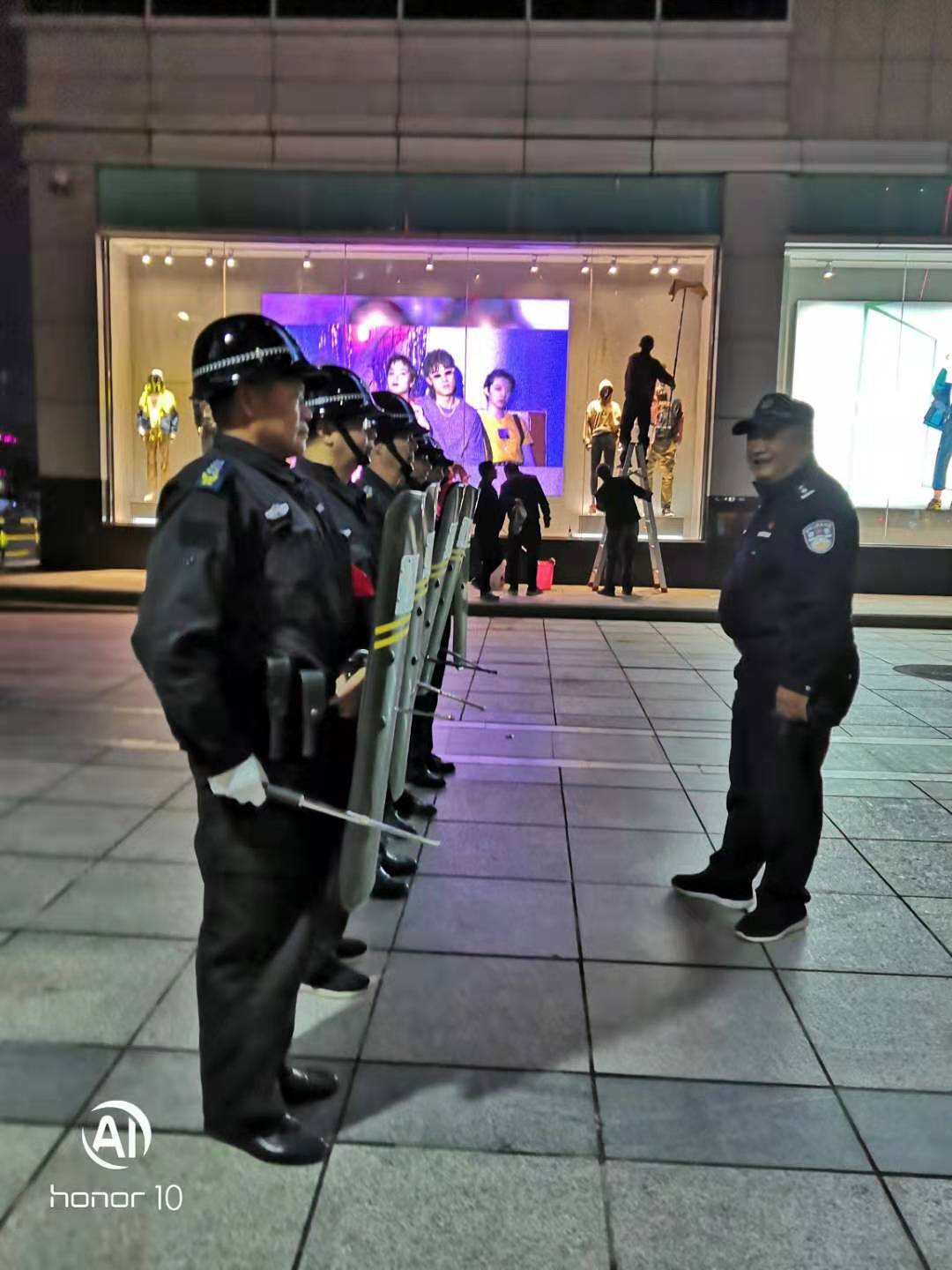 大家知道保安員是什么嗎？下面跟著襄陽戎安的介紹一起了解下吧！
